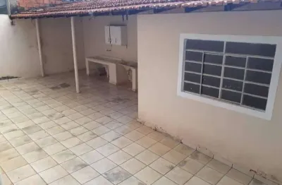 Casa com 2 quartos à venda na rua paraná, 51, centro, barão de antonina por r$ 245.000