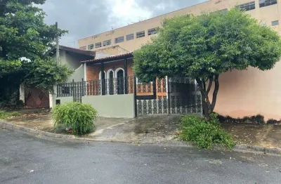 Casa com 3 quartos à venda na carlos smith, 517, jardim maria antônia prado, sorocaba por r$ 550.000
