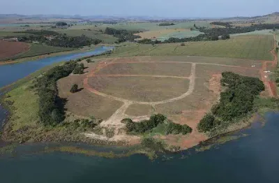 Terreno à venda na beira da represa, 1010, são sebastião, itaporanga por r$ 105.000