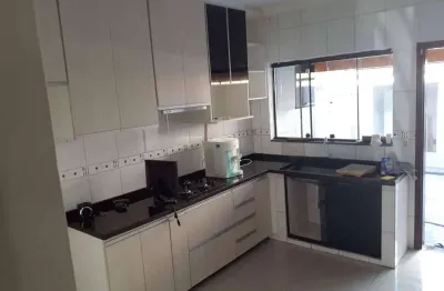Casa com 2 quartos à venda na rua heraclito oliveira de jesus, 01, jardim são guilherme, sorocaba por r$ 370.000
