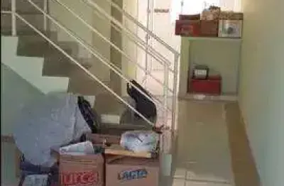 Casa com 2 quartos à venda na rua thomas mauro maiello, 70, jardim santa madre paulina, sorocaba por r$ 218.100