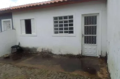 Casa com 2 quartos à venda na rua maria raymunda gonzales crespo, 1010, vila nova sorocaba, sorocaba por r$ 185.000