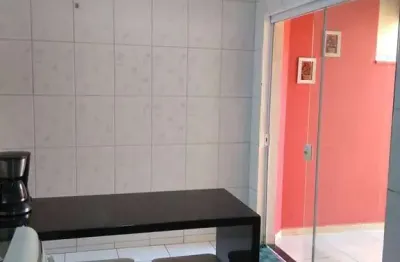 Casa com 2 quartos à venda na rua romilda peragallo acquaviva, 325, jardim wanel ville v, sorocaba por r$ 369.000