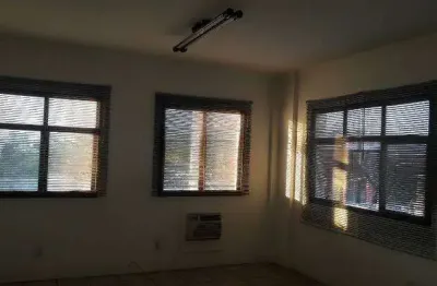 Sala comercial com 1 sala à venda na avenida general carneiro, 1010, vila lucy, sorocaba por r$ 160.000