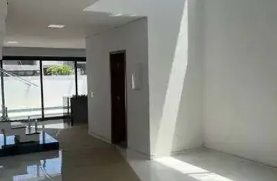 Casa em condomínio fechado com 3 quartos à venda na rua professora maria vieira negrão peixoto, 1, residencial bosques dos ipês, tatuí por r$ 950.000