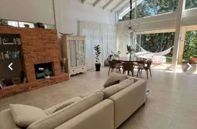 Casa em condomínio fechado com 4 quartos à venda na av. das arapongas, 455, 455, ariribá, balneário camboriú por r$ 4.200.000
