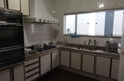 Casa com 4 quartos à venda na rua guaxupé, 61, cidade jardim, sorocaba por r$ 1.900.000