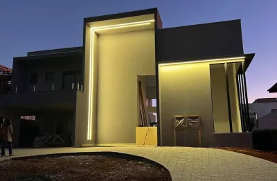 Casa com 4 quartos à venda no jardim tenda, porto feliz  por r$ 4.500.000