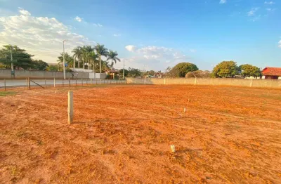 Terreno à venda na felipe miguel gataz, 890, cercado, araçoiaba da serra por r$ 500.000