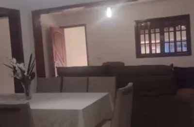 Casa com 2 quartos à venda na joão martini filho, 918, jardim são conrado, sorocaba por r$ 370.000