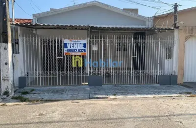 Casa com 3/4  sendo 01 suíte para locação - Bairro Suissa. Próximo à Av H Fontes, Aracaju, SE