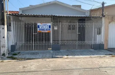 Casa com 3/4  sendo 01 suíte para locação - Bairro Suissa. Próximo à Av H Fontes, Aracaju, SE
