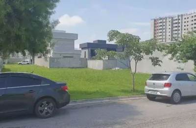 Terreno em condomínio fechado à venda na Rua Padre Eugênio, Jardim Jacinto, Jacareí