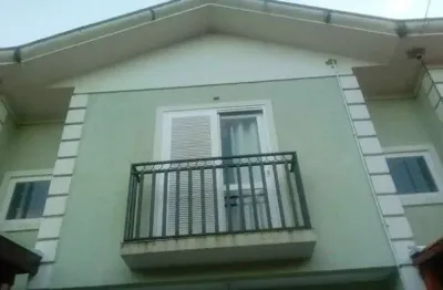 Bosque dos ipes, sobrado, tipo village, com 2 dorms