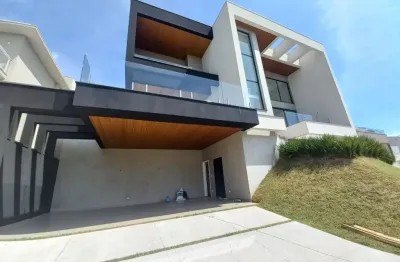 Casa espetacular no reserva do paratehy norte – vista deslumbrante e elevador instalado