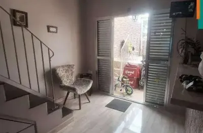 Sobrado para locação no jardim adhemar de barros, são paulo, sp, com 100 m² de área construída, 3 dormitórios, sendo 1 suíte, sala, garagem 3 autos.