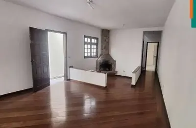 Casa a venda no jardim peri peri, são paulo, sp, com 160 m² de área construída, 3 dormitórios, sendo 1 suíte, 1 sala, garagem 5 autos.