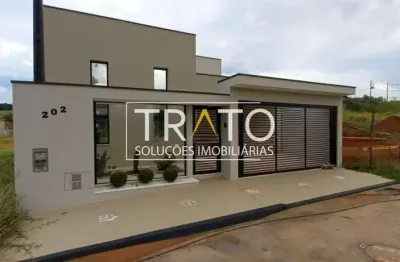 Casa com 2 quartos à venda na rua vereador antonio beloto, 202, centro, santo antônio do jardim, 140 m2 por r$ 750.000