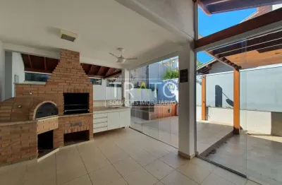 Casa em condomínio fechado com 3 quartos à venda na rua mirta coluccini porto, 1395, parque rural fazenda santa cândida, campinas, 250 m2 por r$ 2.100.000