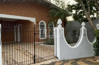 Casa com 3 quartos à venda na Rua Cristóvão Bonini, 1235, Jardim Proença, Campinas, 194 m2 por R$ 690.000