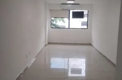 Sala comercial com 1 sala para alugar na Avenida Olegário Maciel, Barra da Tijuca, Rio de Janeiro