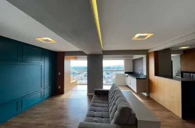 Apartamento com 2 dormitórios, sendo 1 suíte e 3 banheiros,