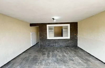 Oportunidade! casa com 2 dormitórios e quintal com churrasqueira - jd. elizabeth