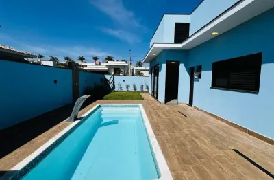 Casa de condomínio 3 suítes com piscina no condomínio portal dos bandeirantes
