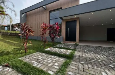 Casa com 3 suítes e piscina no condomínio terras de itaici, em indaiatuba/sp
