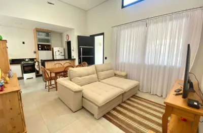 Casa no Village Moutonnée à Venda | 3 Dormitórios, Suíte e Lazer de Clube