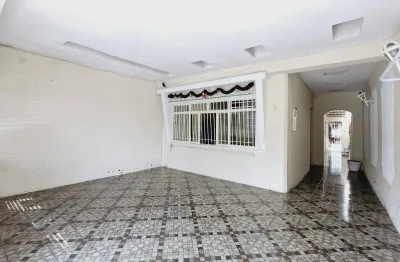 Casa sobrado no tatuapé com 3 dorms quintal e piscina  e 2 vagas