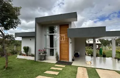 Chácara / sítio com 3 quartos à venda na vinicius de moraes, 1, condomínio vale do luar, jaboticatubas por r$ 950.000