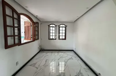 Casa com 4 quartos à venda na Rua dos Economistas, 239, Alípio de Melo, Belo Horizonte por R$ 1.480.000