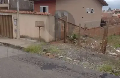 Casa com 3 quartos à venda na rua raul rabello, 155, jardim são bento, poços de caldas, 70 m2 por r$ 400.000