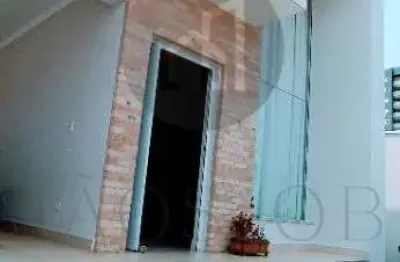 Casa com 3 quartos à venda na rua maria josé da silva mendes, 347, jardins de florença, poços de caldas, 132 m2 por r$ 920.000