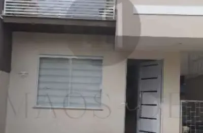 Casa com 3 quartos à venda na rua francisco ortega scaravelli, 42, jardim das hortênsias, poços de caldas, 120 m2 por r$ 550.000