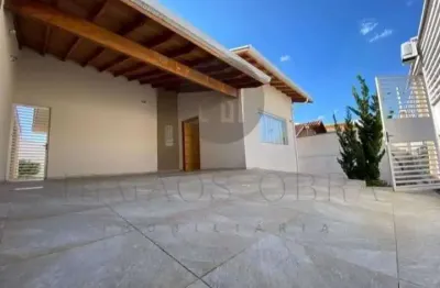 Casa com 3 quartos à venda na rua iolanda lucas de jesus passos, 250, village são luiz, poços de caldas, 119 m2 por r$ 795.000