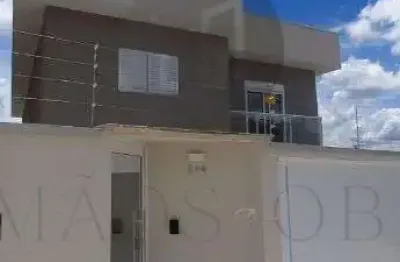 Casa com 3 quartos à venda na rua afrânio junqueira, 654, jardim belvedere, poços de caldas, 180 m2 por r$ 850.000