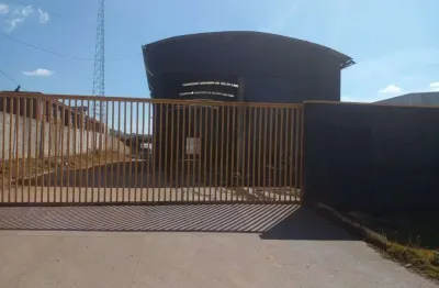 Barracão / galpão / depósito à venda na rua doutor paulo jorge nader, 234, distrito industrial, poços de caldas, 400 m2 por r$ 2.500.000