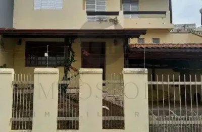Casa com 3 quartos à venda na avenida castorina fernandes vieira, 256, jardim vitória, poços de caldas, 231 m2 por r$ 850.000