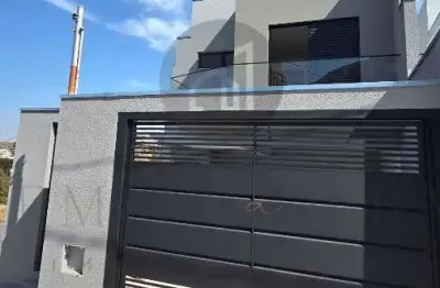 Casa com 3 quartos à venda na rua natalina de jesus borsato, 107, residencial summer ville, poços de caldas, 117 m2 por r$ 699.900