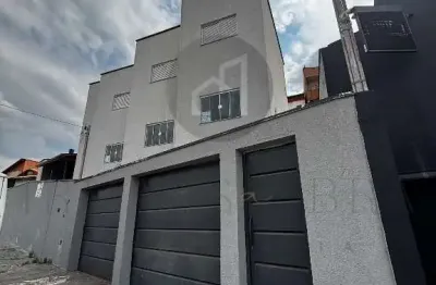 Casa com 3 quartos à venda na avenida yolanda junqueira de mello, 49, parque das nações, poços de caldas, 192 m2 por r$ 590.000