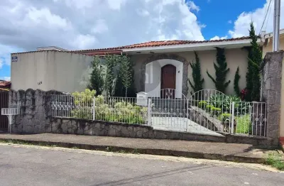 Casa com 5 quartos à venda no jardim dos estados, poços de caldas , 400 m2 por r$ 1.290.000