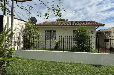 Casa com 2 quartos  para alugar, 0.00 m2 por r$2000.00  - hauer - curitiba/pr