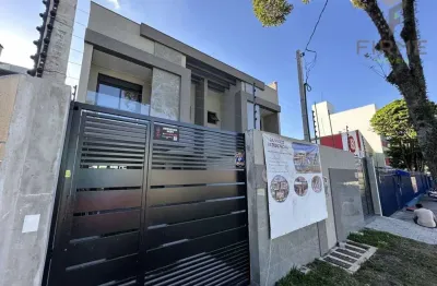 Casa com 3 quartos à venda na Rua Pará, 198, Água Verde, Curitiba