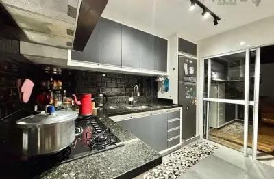 Sobrado de 185m²  quatro quartos com suite - são josé dos pinhais