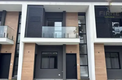 Sobrado com 3 quartos  para alugar, 114.82 m2 por R$5500.00  - Boqueirao - Curitiba/PR