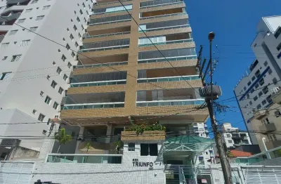 Excelente apartamento, bem localizado, perto da praia