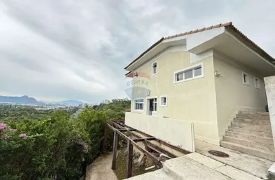 Casa 257m2 e 4 suítes a venda em condomínio fechado, lazer completo e segurança  no recreio dos bandeirantes