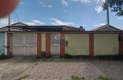 Casa com 3 quartos à venda na Rua Henrique de Albuquerque, 77, Marechal Hermes, Rio de Janeiro